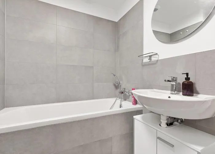 Apartmán Ah Airport Ovocne Sady Free Parking Ac Bratislava