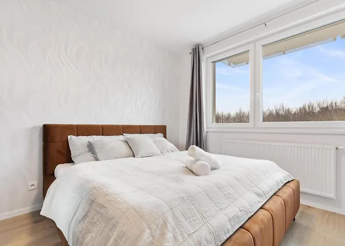 Apartment Ah Airport Ovocne Sady Free Parking Ac *